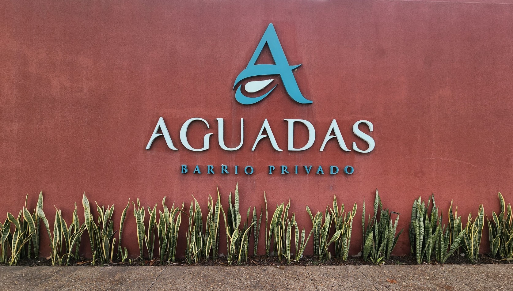 AGUADAS Barrio Cerrado - Funes