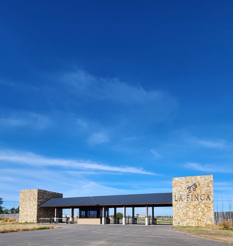LA FINCA COUNTRY CLUB - FUNES 