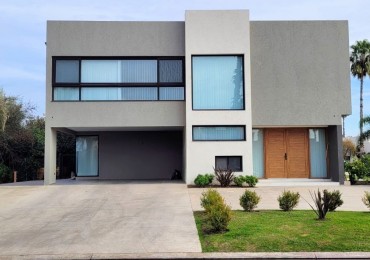 CASA EN VENTA SAN MARINO . FUNES HILLS